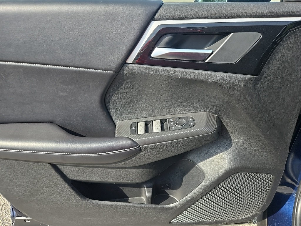 2024 Mitsubishi Outlander SE photo 11