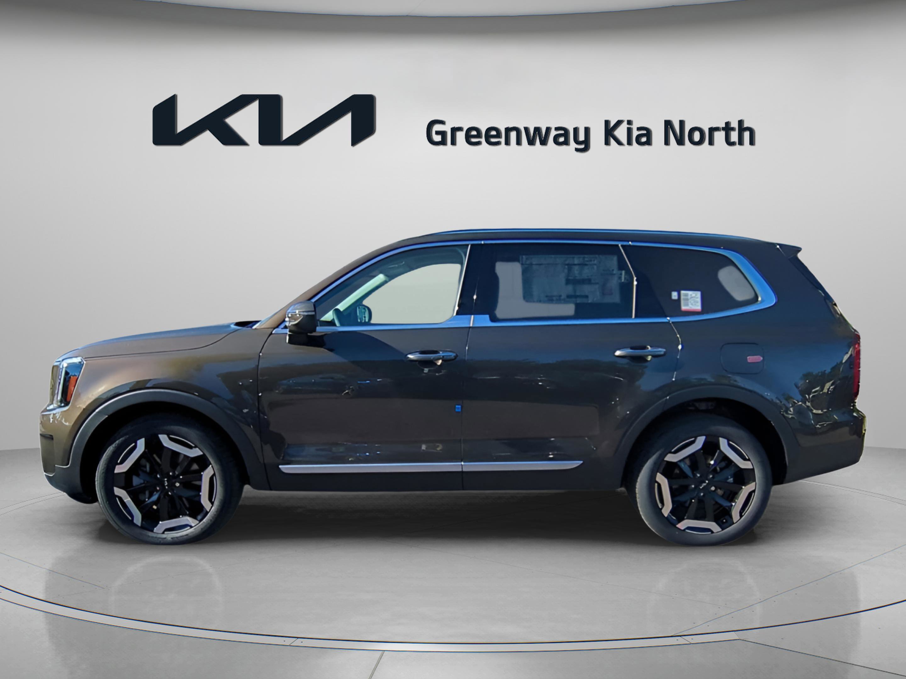 2025 Kia Telluride S photo 4