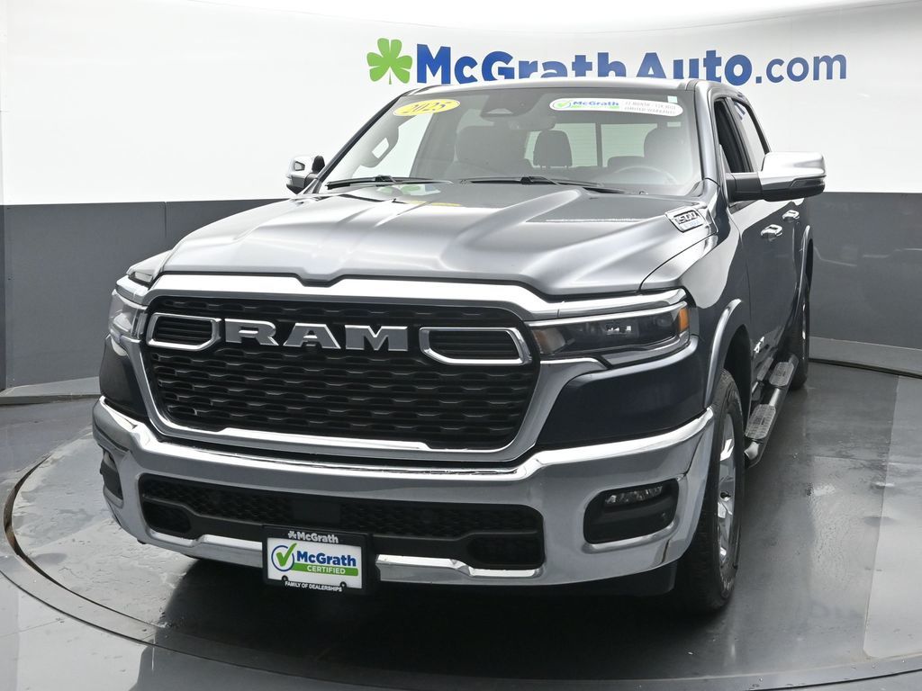 2025 Ram 1500 Big Horn Lone Star photo 3