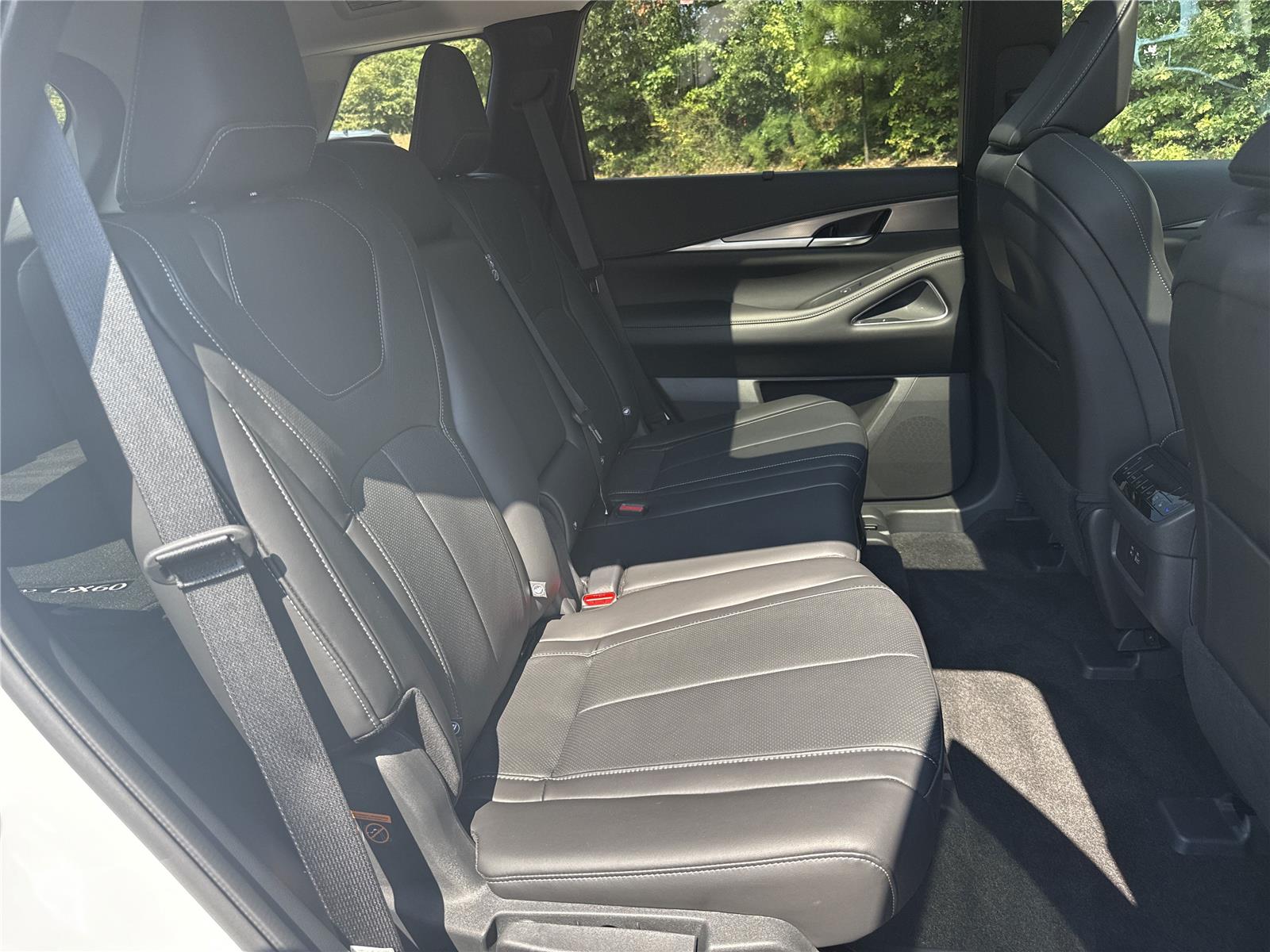 2025 Toyota RAV4 LE photo 23