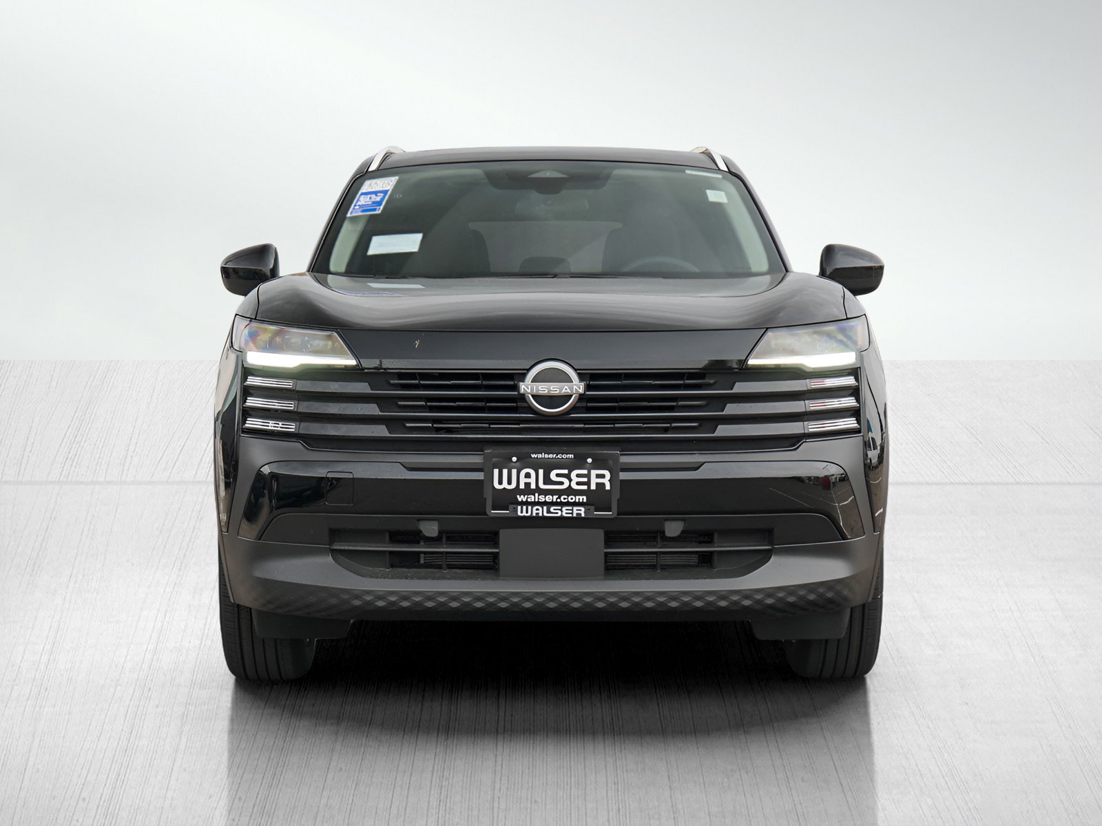 2025 Nissan Kicks SV photo 2