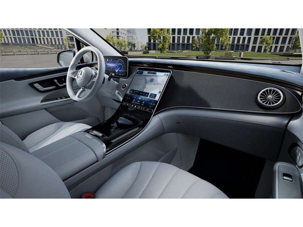 2025 Mercedes Benz EQE SUV 350 4MATIC photo 4