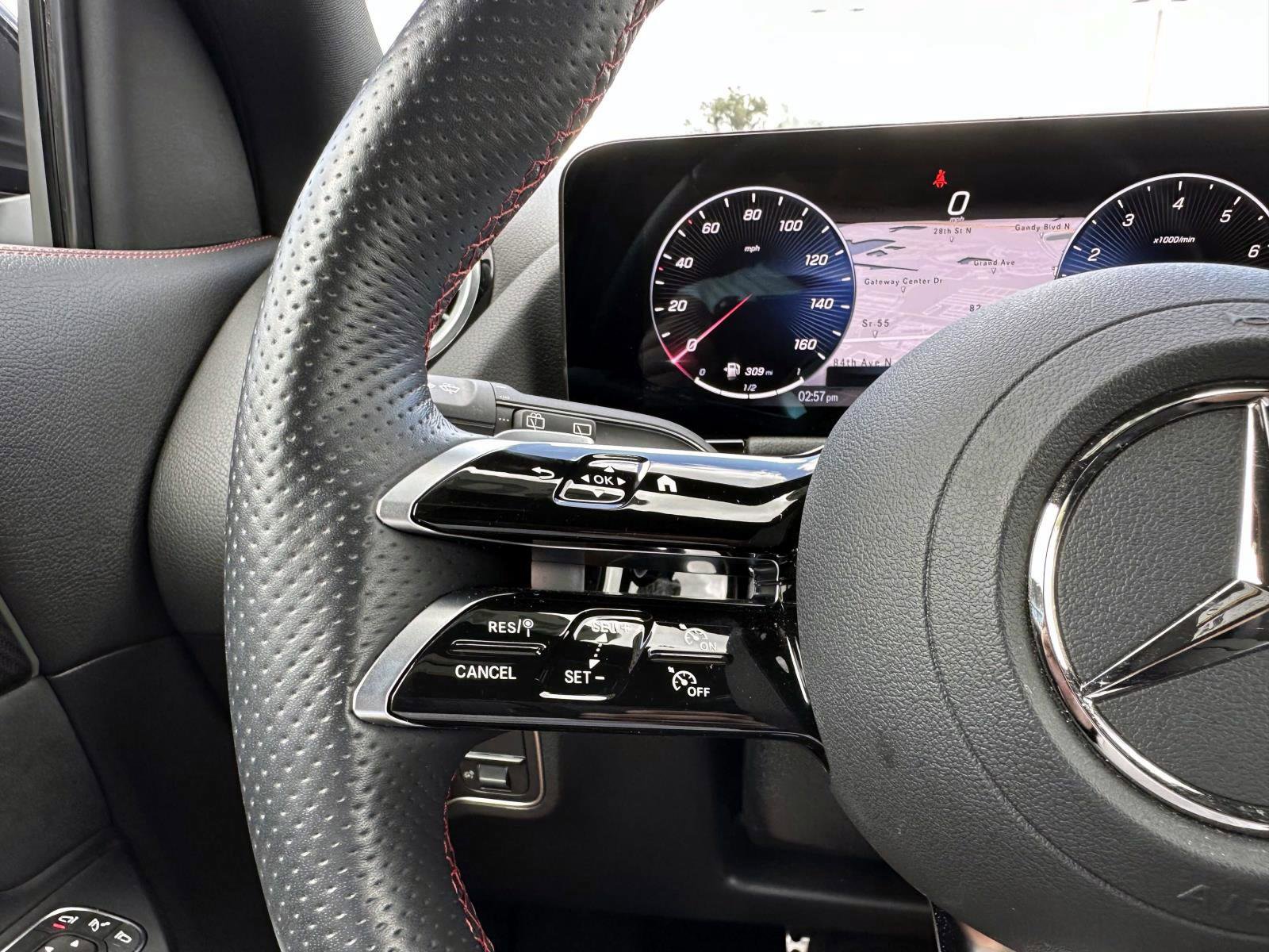2025 Mercedes Benz GLA 250 AMG photo 31