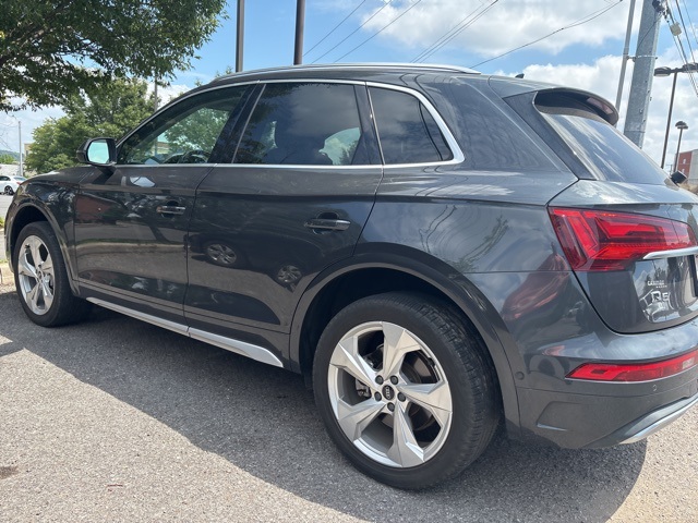 2021 Audi Q5 45 Prestige Premium photo 3