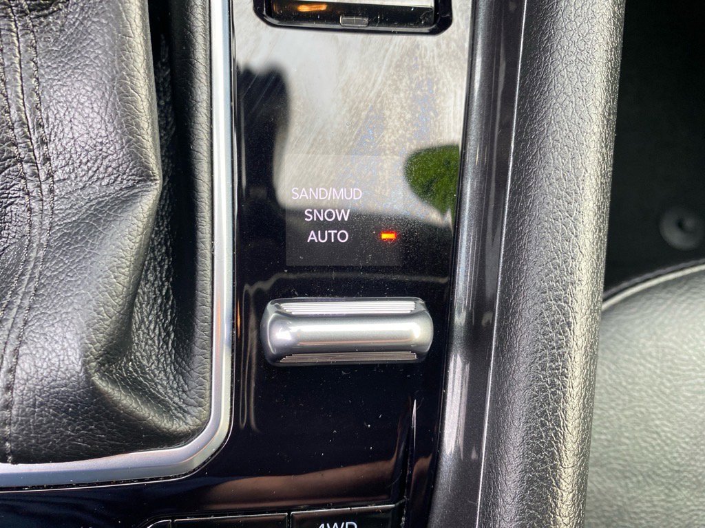 2022 Jeep Compass Latitude Lux photo 13