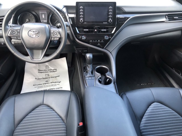 2024 Toyota Camry SE photo 10