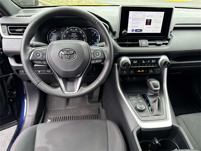 2024 Toyota RAV4 Prime SE photo 16