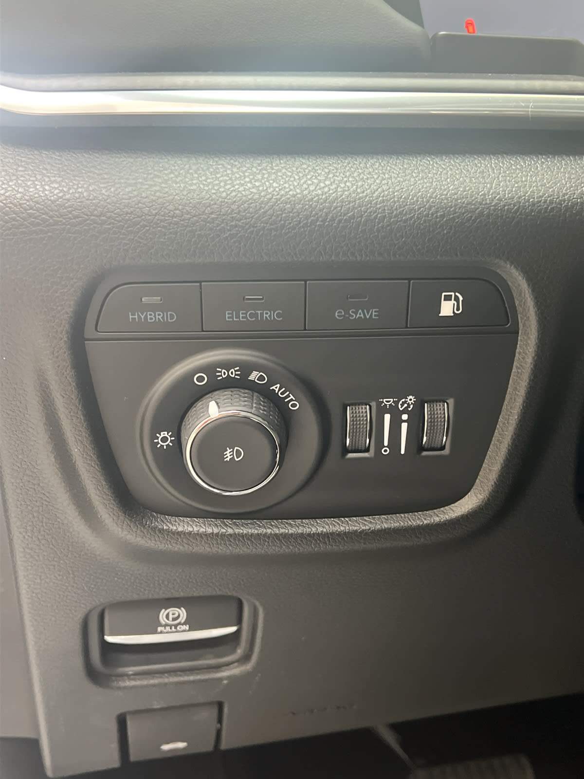 2023 Jeep Cherokee Overland photo 35