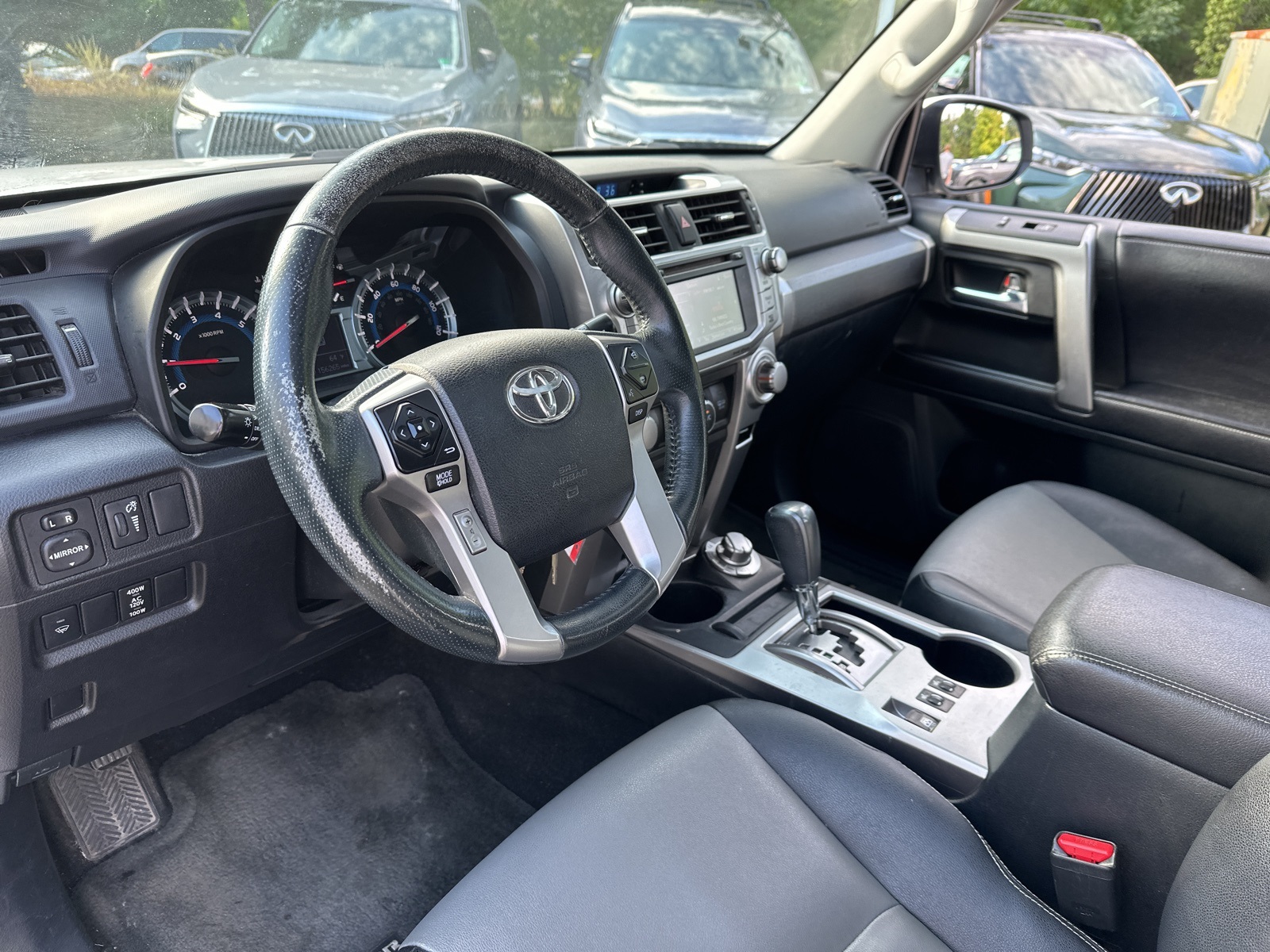 2016 Toyota 4Runner SR5 Premium 4WD photo 22