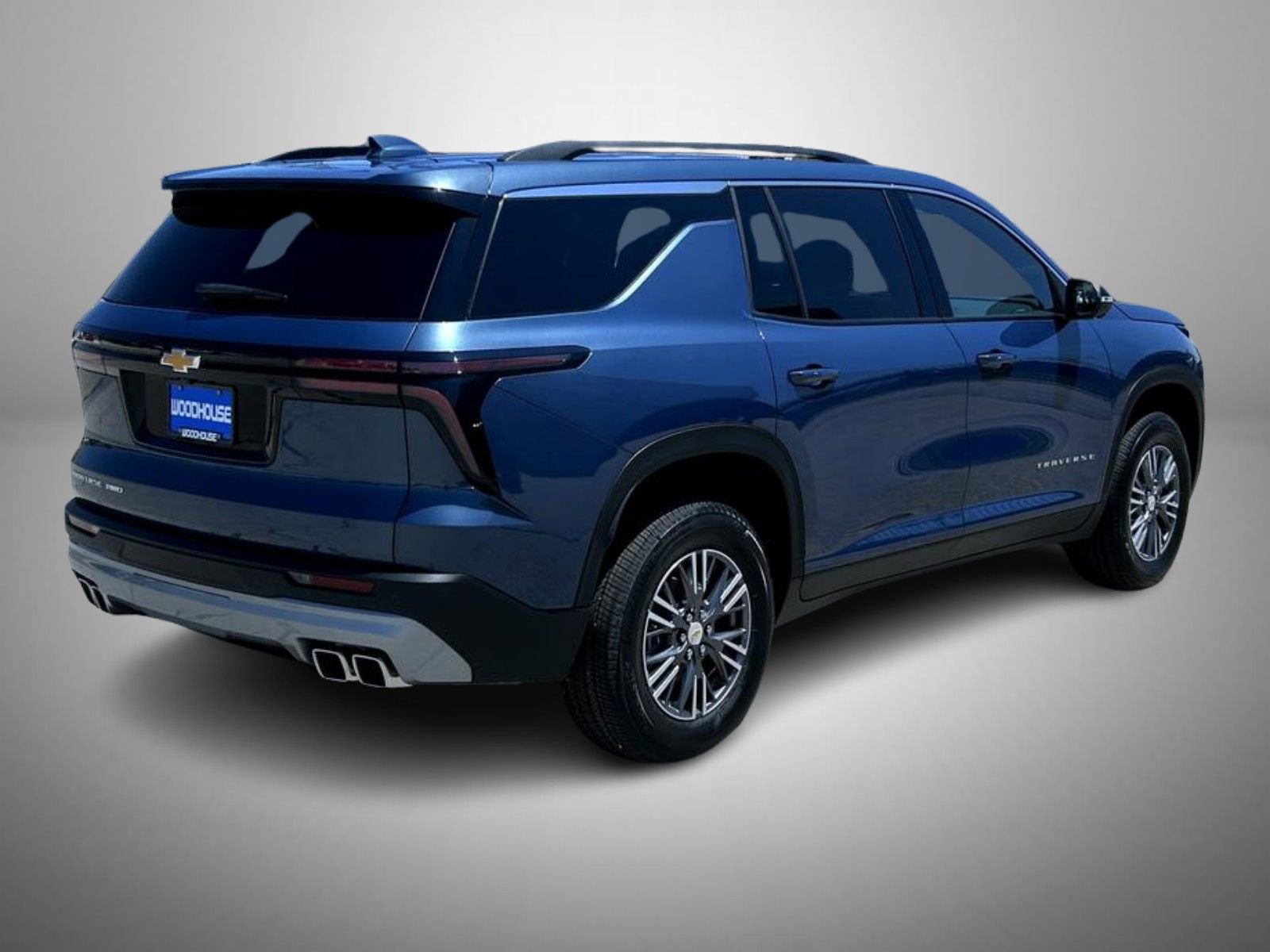 2025 Chevrolet Traverse photo 4