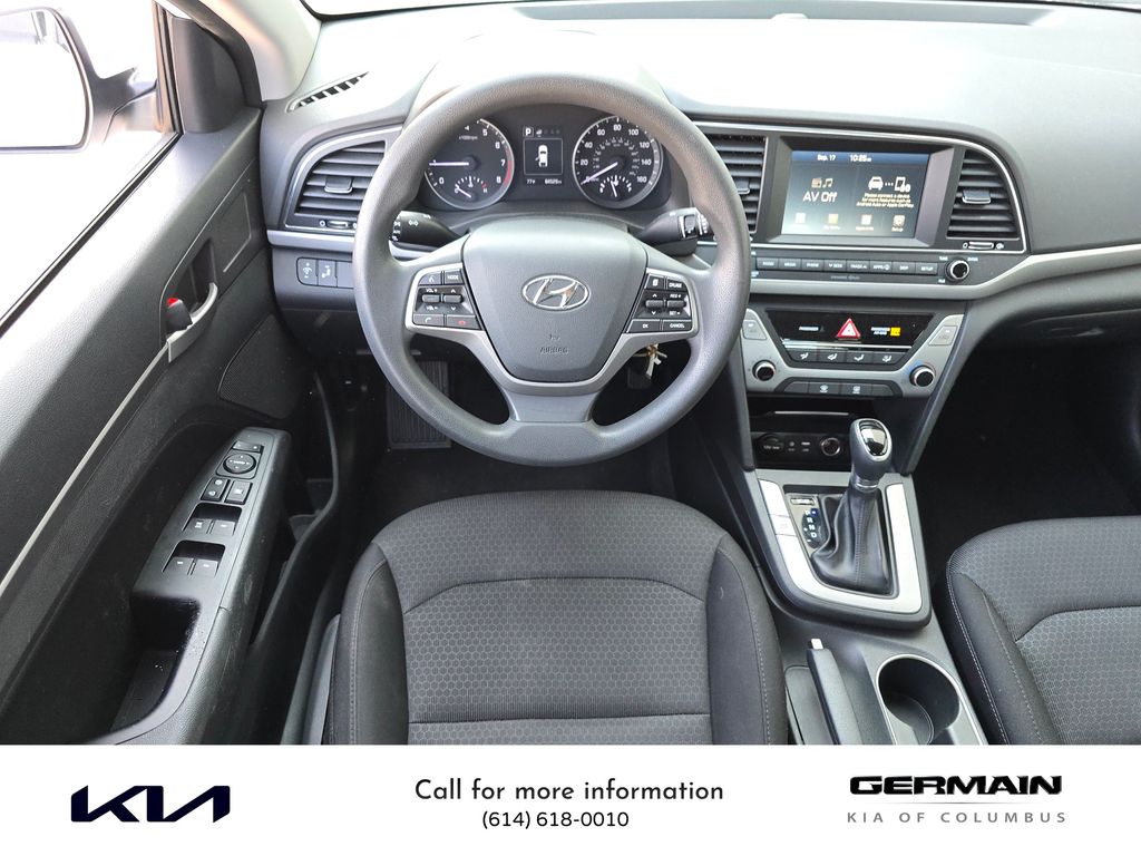 2018 Hyundai Elantra SEL photo 11