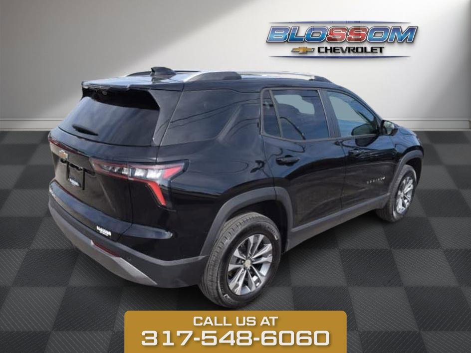 2025 Chevrolet Equinox LT photo 5