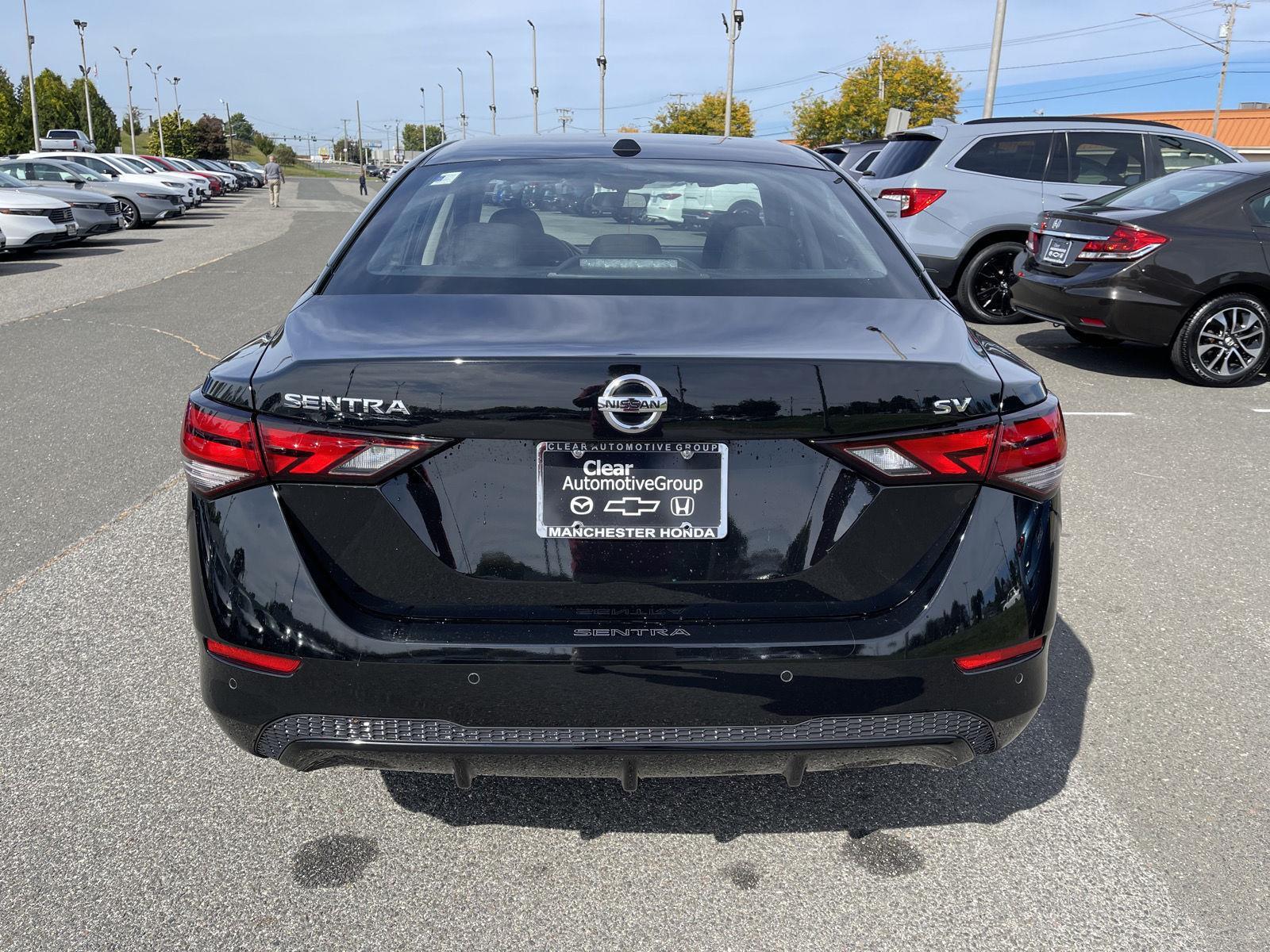 2022 Nissan Sentra SV photo 16
