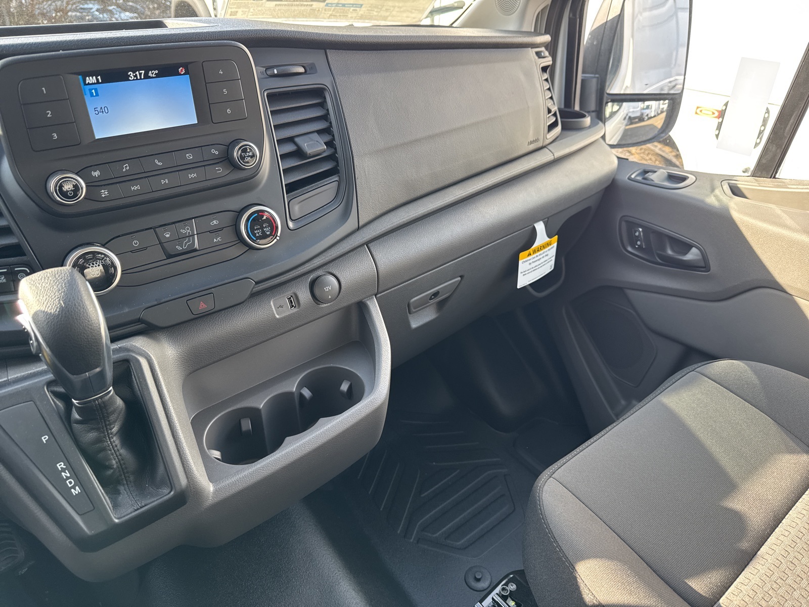 2024 Ford Transit photo 18