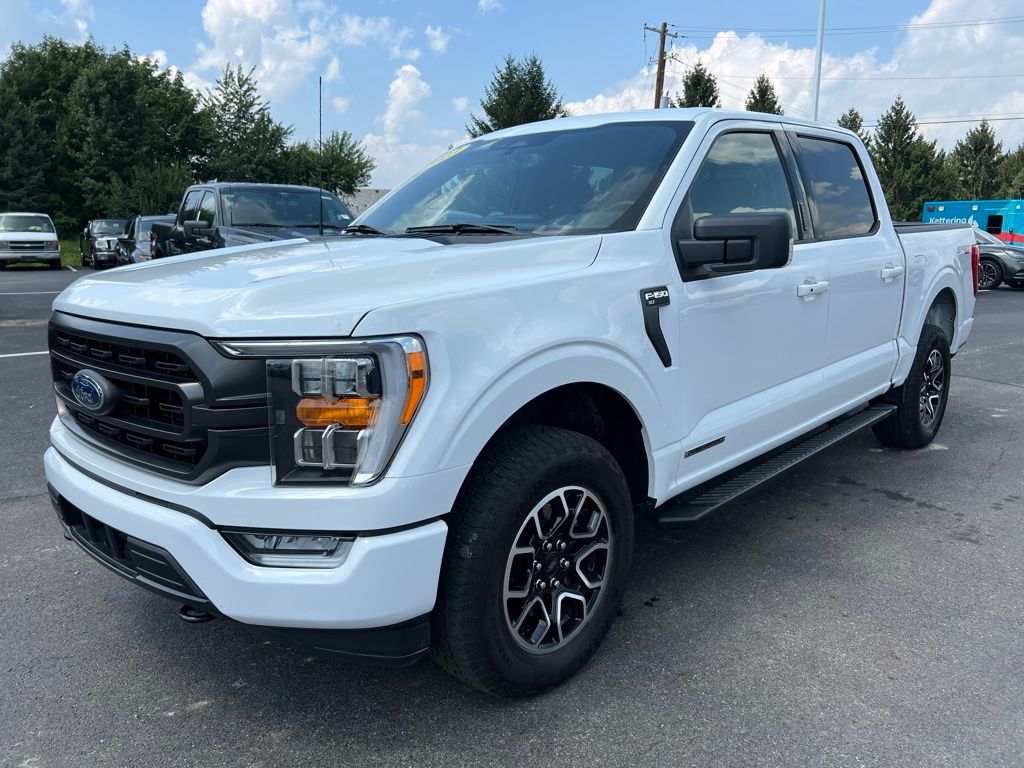 2023 Ford F-150 XLT photo 11