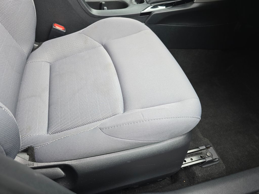 2024 Toyota Corolla Hybrid SE photo 23