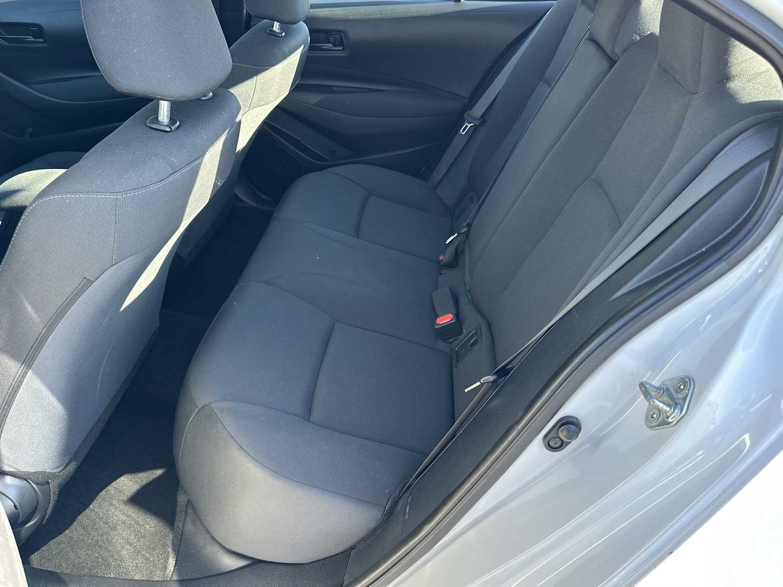 2023 Toyota Corolla LE photo 17