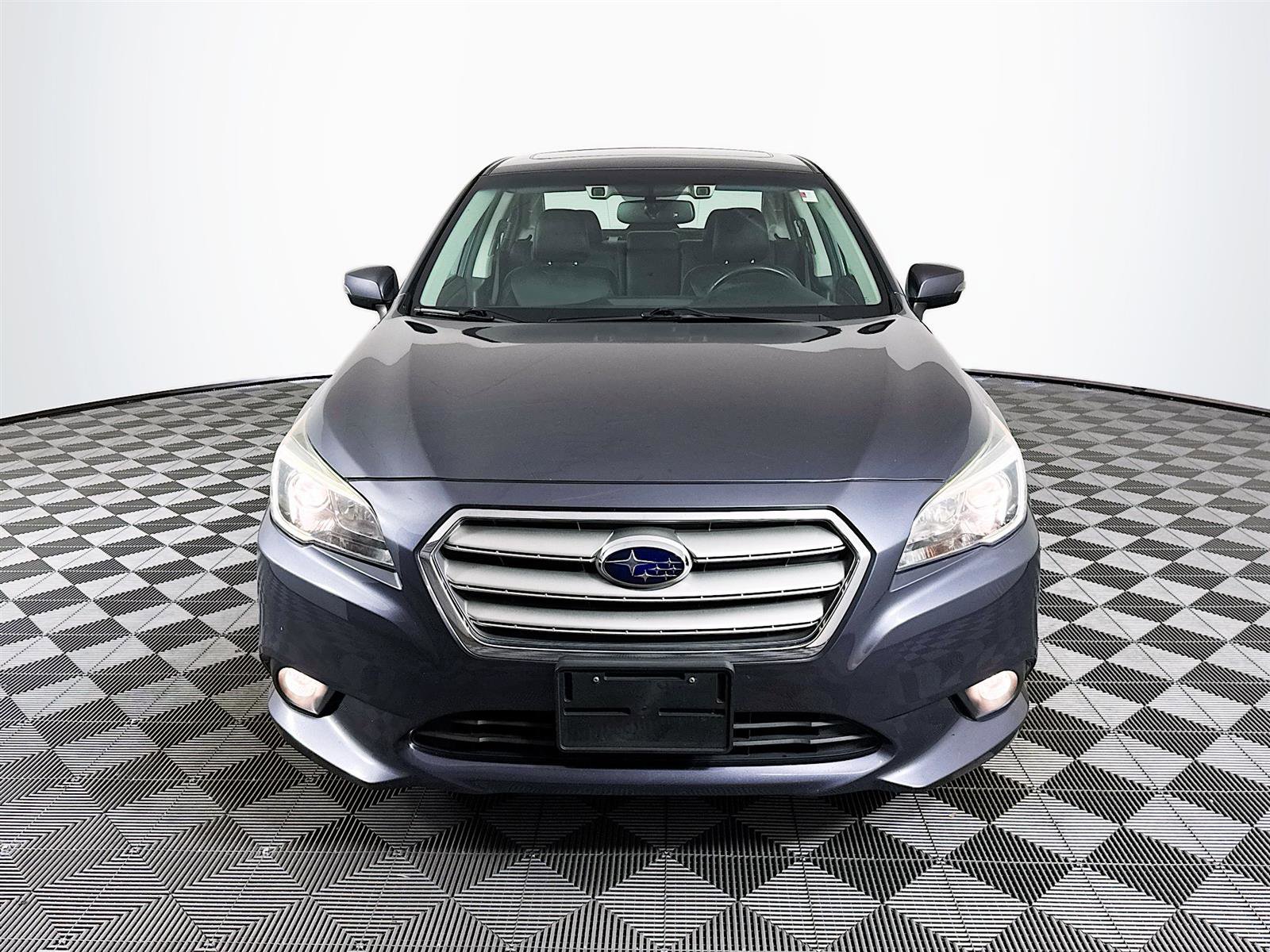 2016 Subaru Legacy 2.5i Limited photo 2
