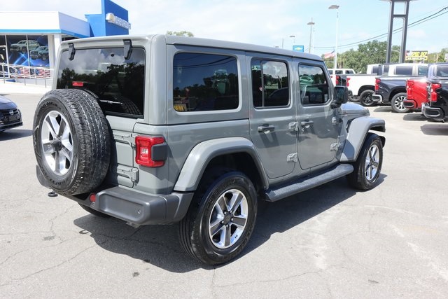 2021 Jeep Wrangler Unlimited Sahara photo 7