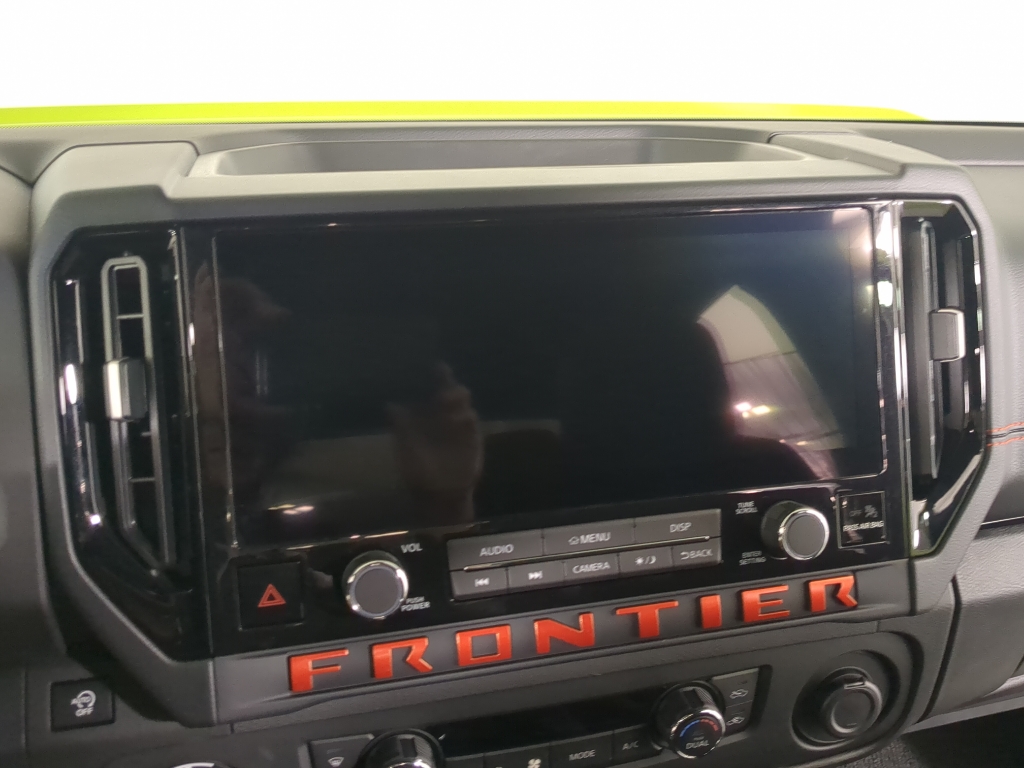 2026 Nissan Frontier PRO-4X photo 19