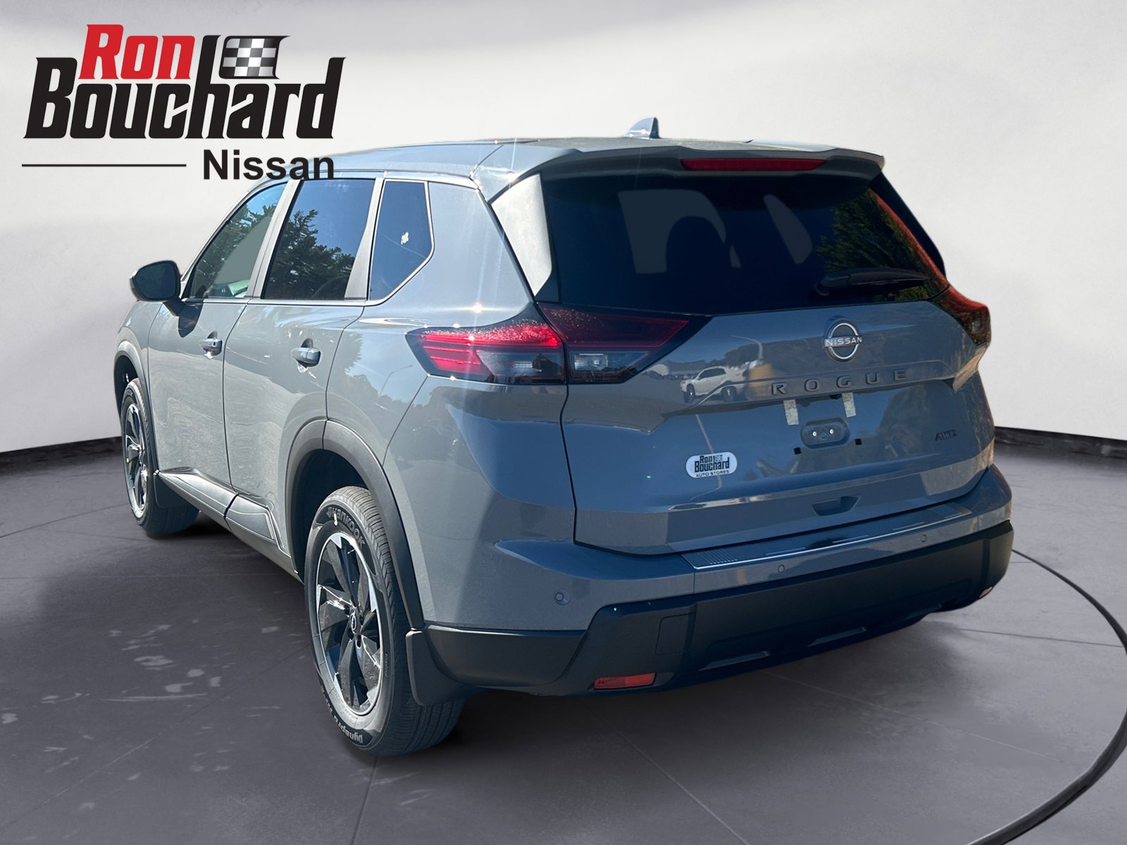 2026 Nissan Rogue SV photo 3