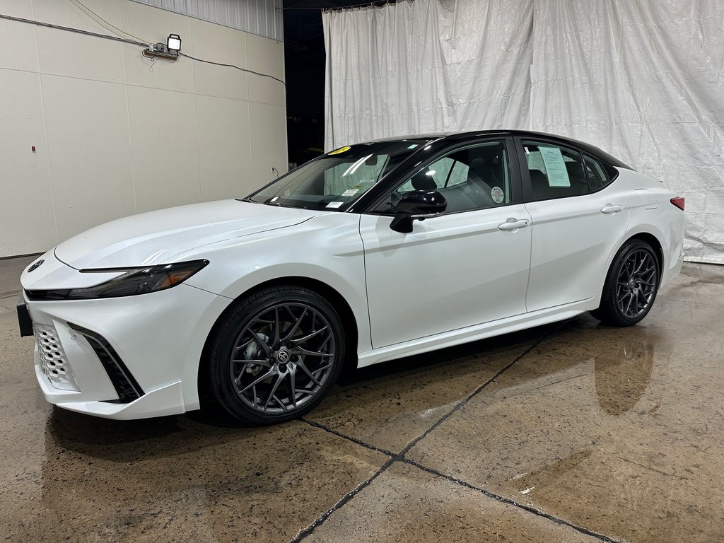 2025 Toyota Camry XSE photo 9