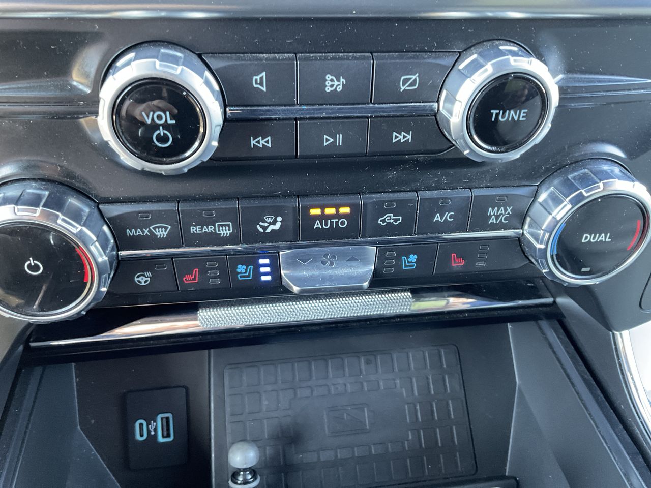 2022 Ford F-150 XL photo 16