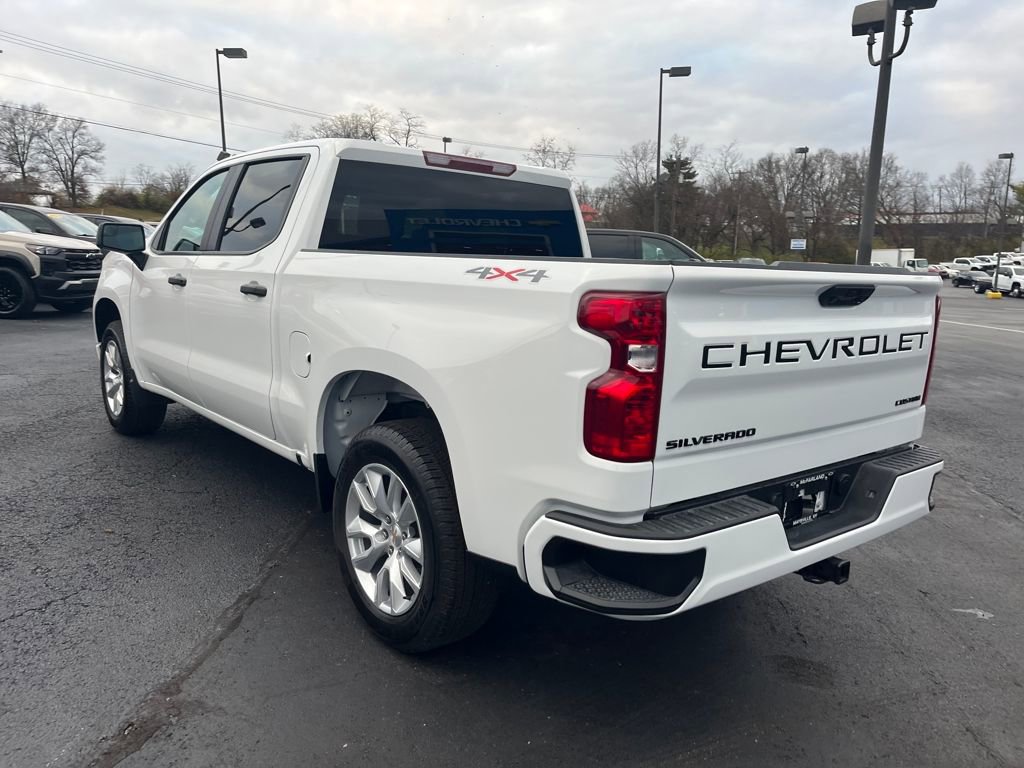 2026 Chevrolet Silverado 1500 Custom photo 2