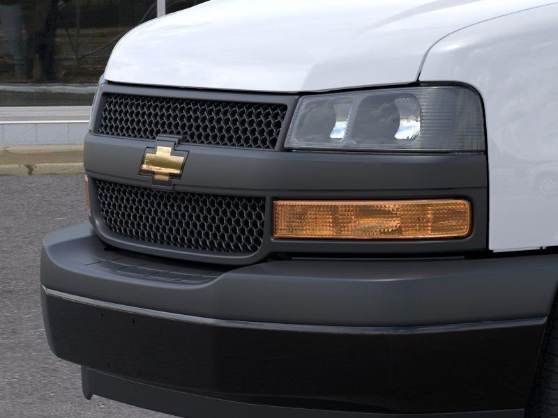 2025 Chevrolet Express Cargo 2500 photo 11