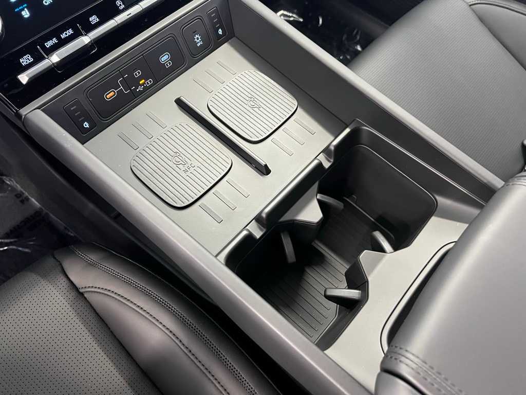2025 Hyundai Santa Fe Calligraphy photo 27