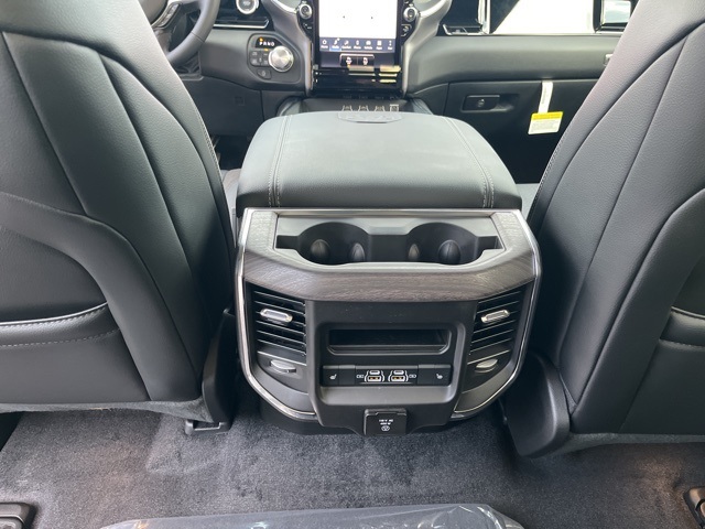 2026 Ram 1500 Laramie photo 12