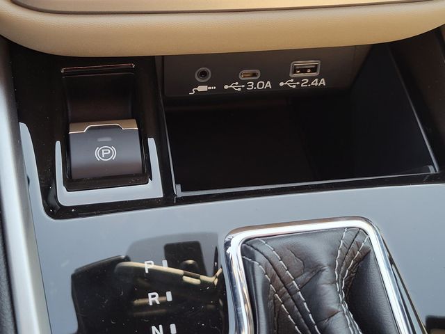 2025 Subaru Outback Premium photo 9