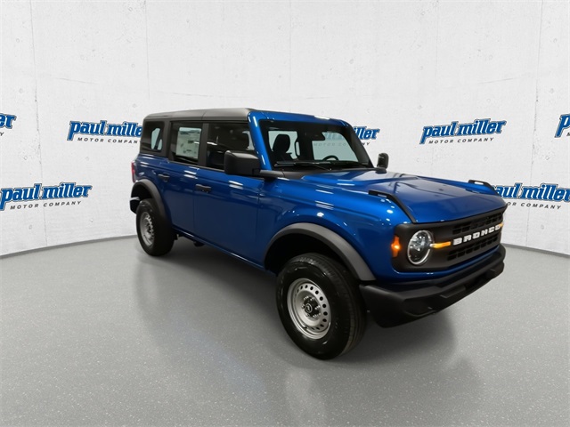2025 Ford Bronco Base photo 2