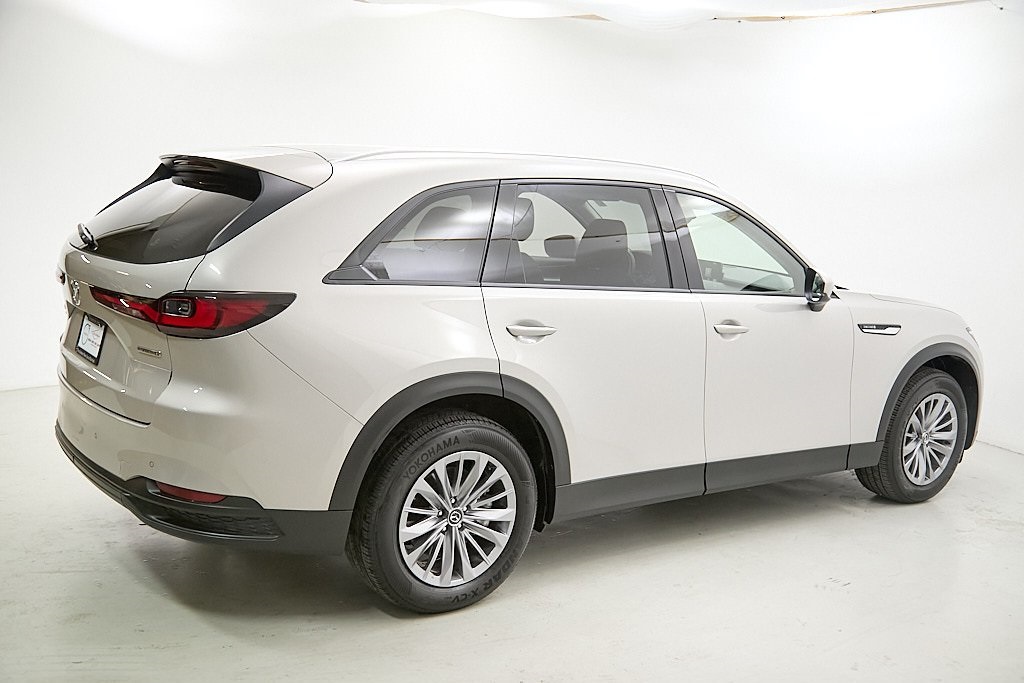 2025 MAZDA CX-90 - Image 8