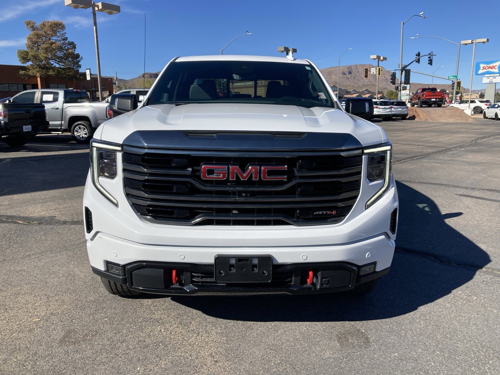 2022 Gmc Sierra AT4 photo 2