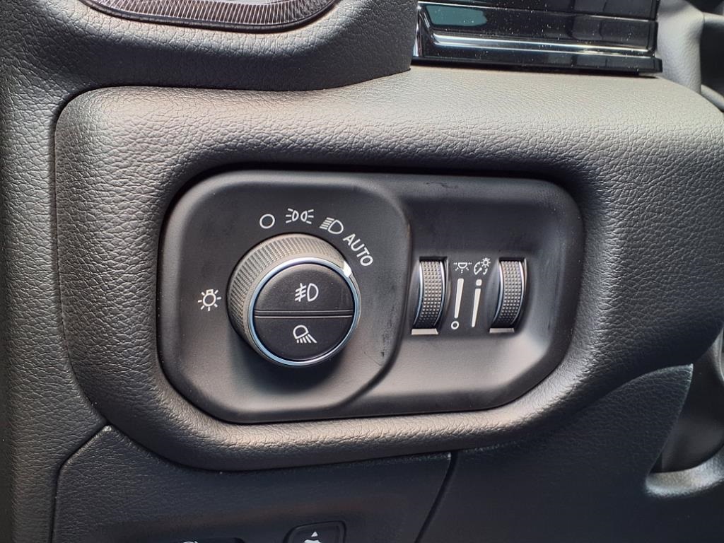 2025 Ram 1500 Rebel photo 21