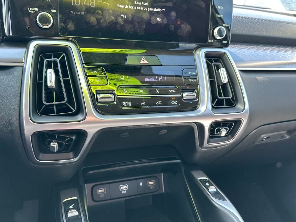 2023 Kia Sorento Hybrid EX photo 15