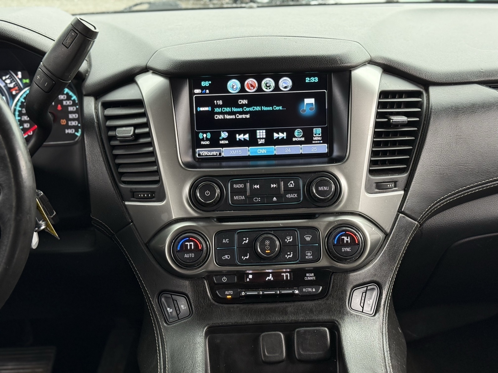 2017 Chevrolet Tahoe LT photo 15