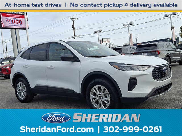 2025 Ford Escape Active's photo