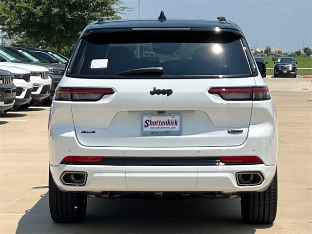 2025 Jeep Grand Cherokee L Summit photo 4