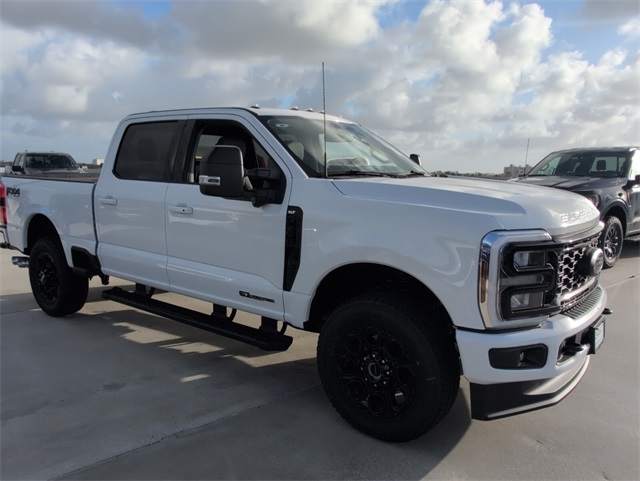 2026 Ford F-250 XLT photo 2