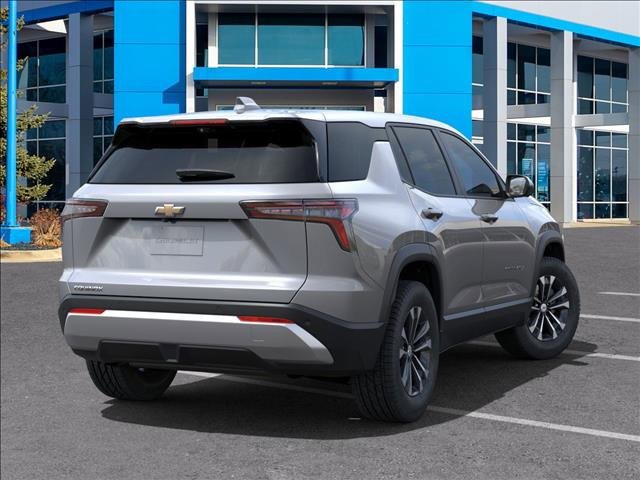 2026 Chevrolet Equinox LT photo 4