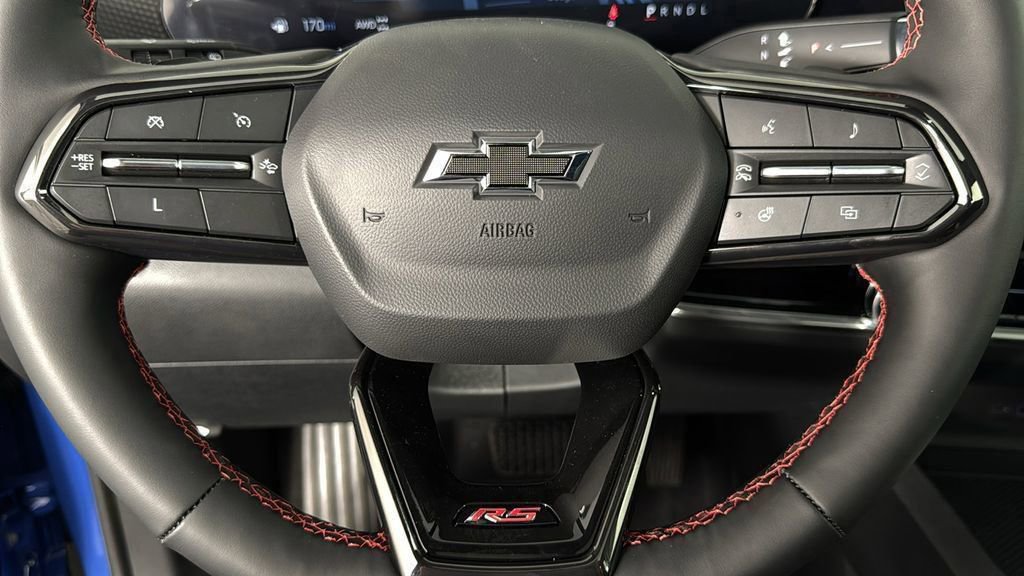 2025 Chevrolet Equinox RS photo 17