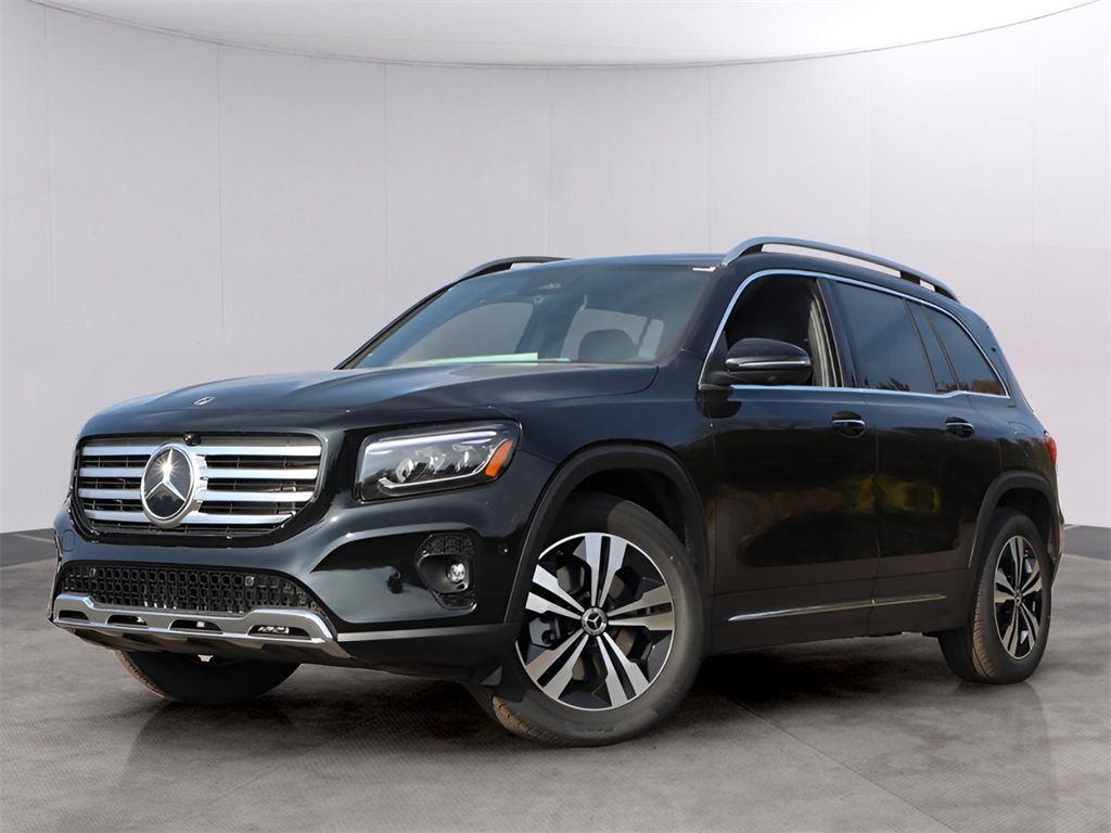 2026 Mercedes-Benz GLB GLB 250's photo