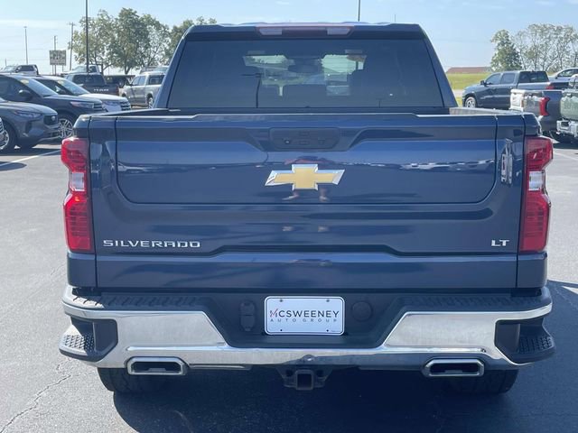 2023 Chevrolet Silverado 1500 LT photo 3