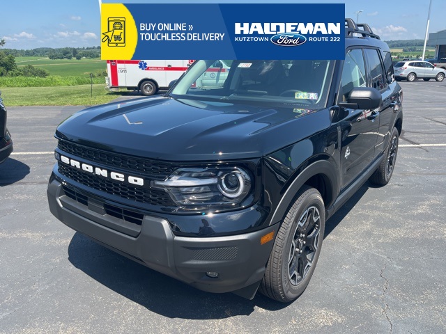 2025 Ford Bronco Sport Outer Banks's photo