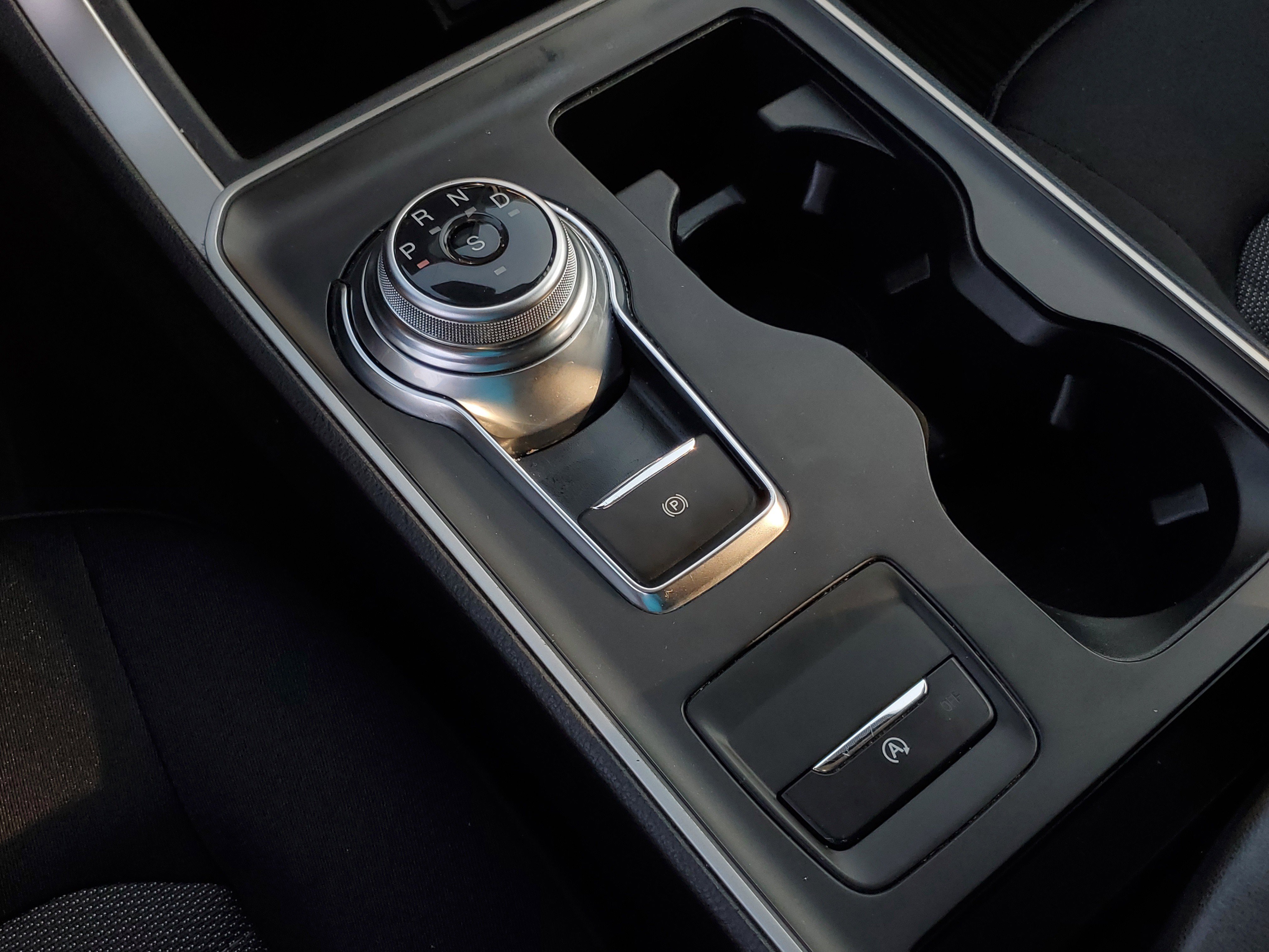 2022 Ford Edge SE photo 9