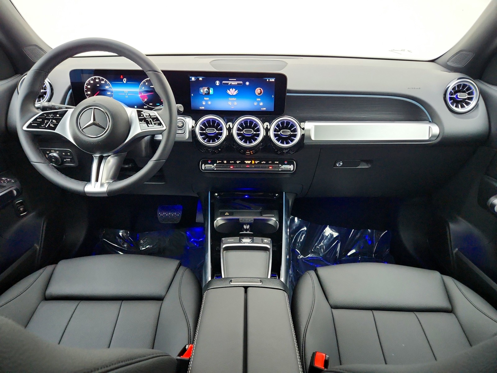 2025 Mercedes Benz GLB 250 photo 30