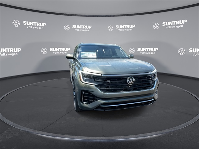 2026 Volkswagen Atlas Cross Sport SEL SE Premium R-Line photo 3
