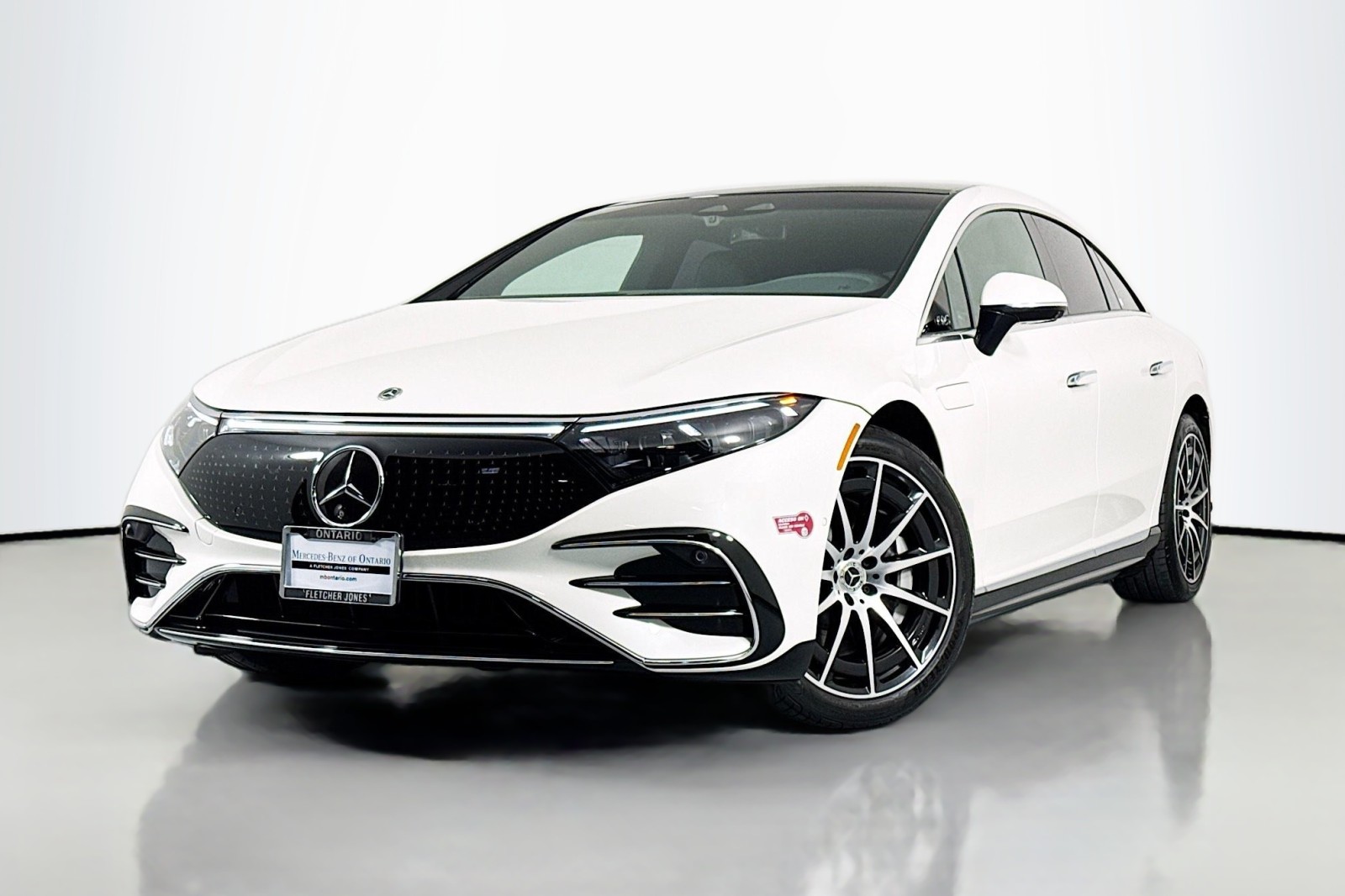 2023 Mercedes-Benz EQS Base's photo